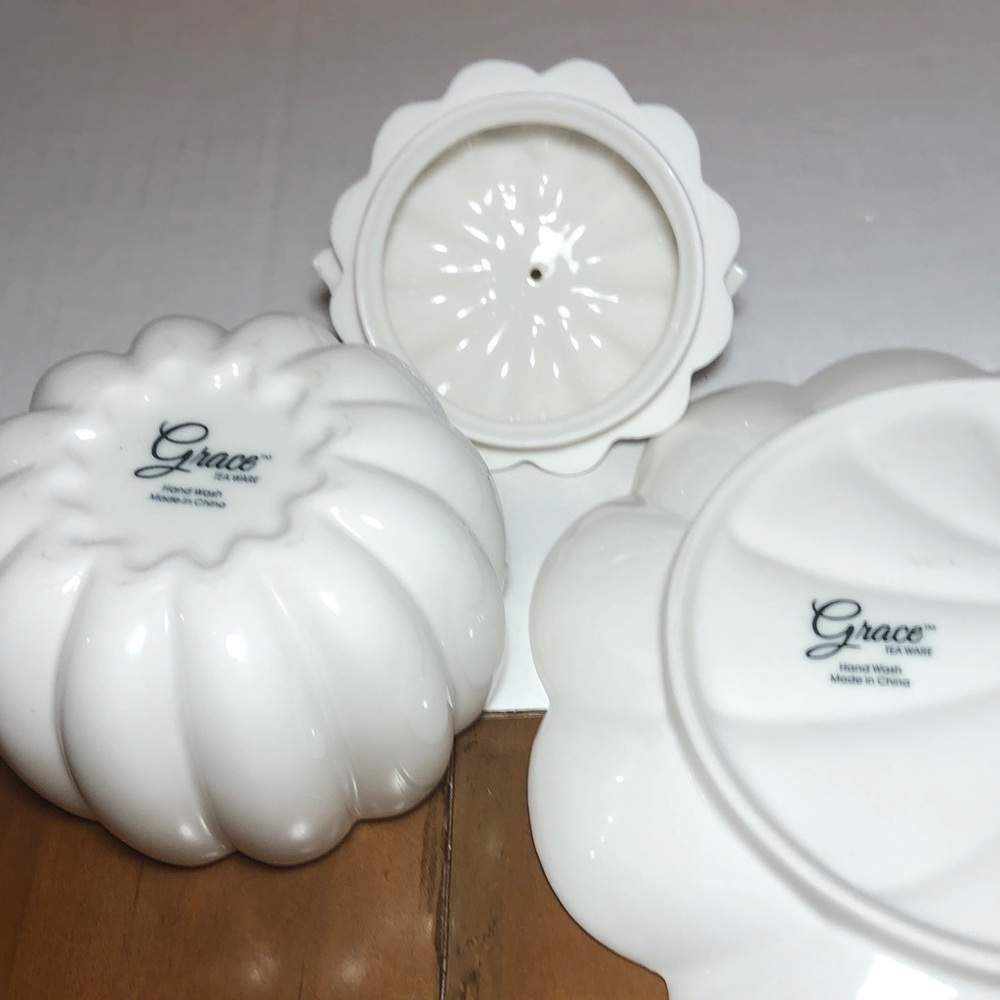 GRACE TEAWARE Pumpkin & Leaf Dish Set WHITE - Picture 7 of 8